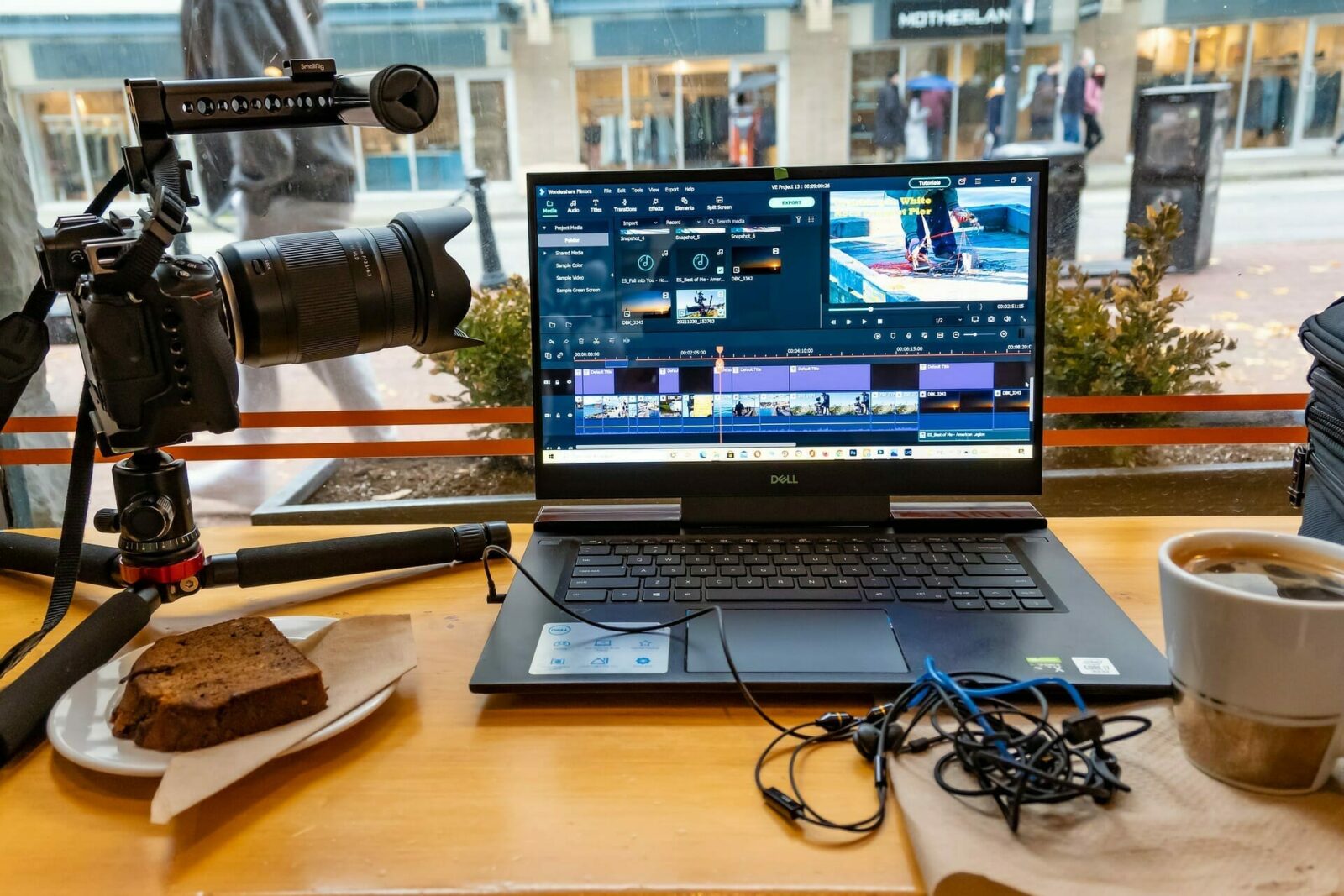 video-editing-g9af5f2fc5_1920 video editing tools